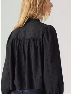BLUSA BORDADA