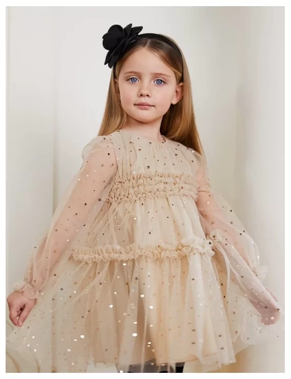 VESTIDO DE TULE E ESTRELAS