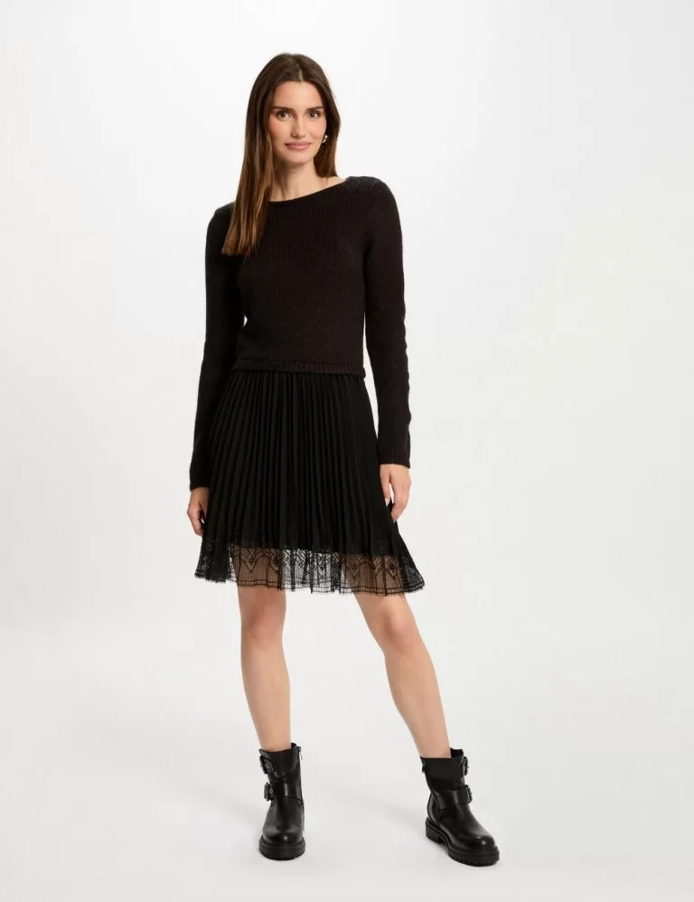 VESTIDO CURTO DE MALHA
