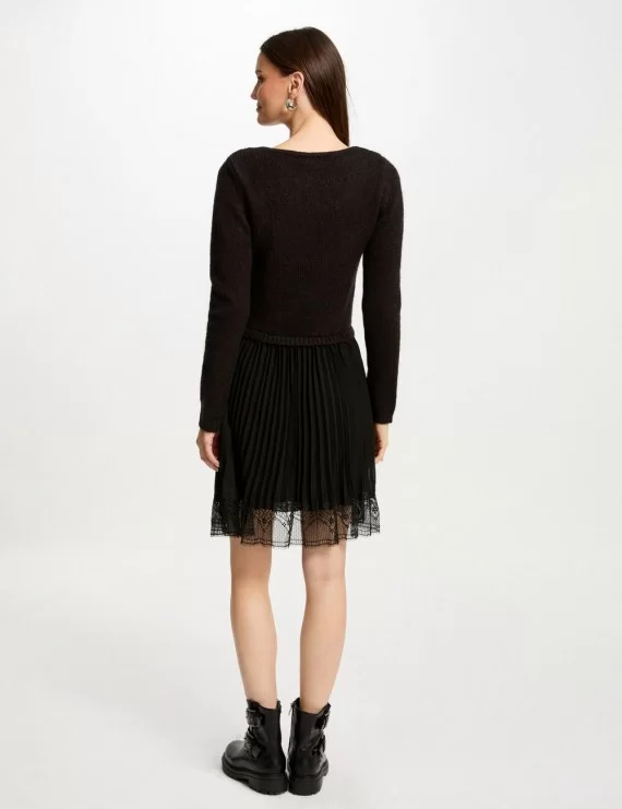 VESTIDO CURTO DE MALHA