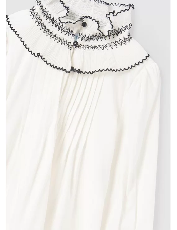 BLUSA BORDADA