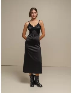 VESTIDO CETIM