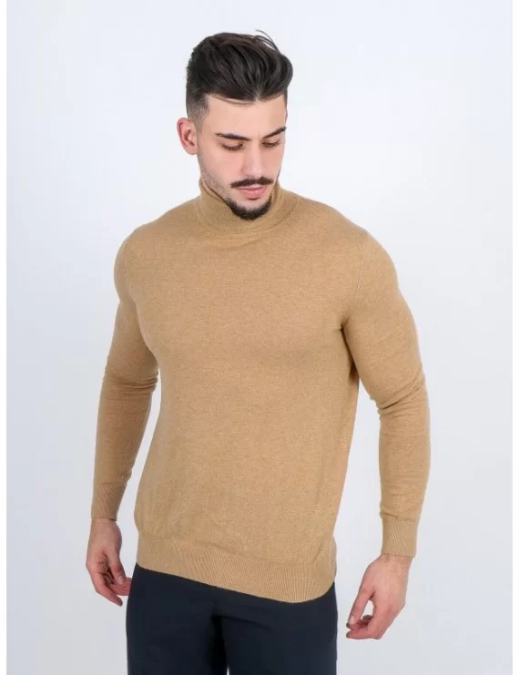 CAMISOLA DE GOLA ALTA