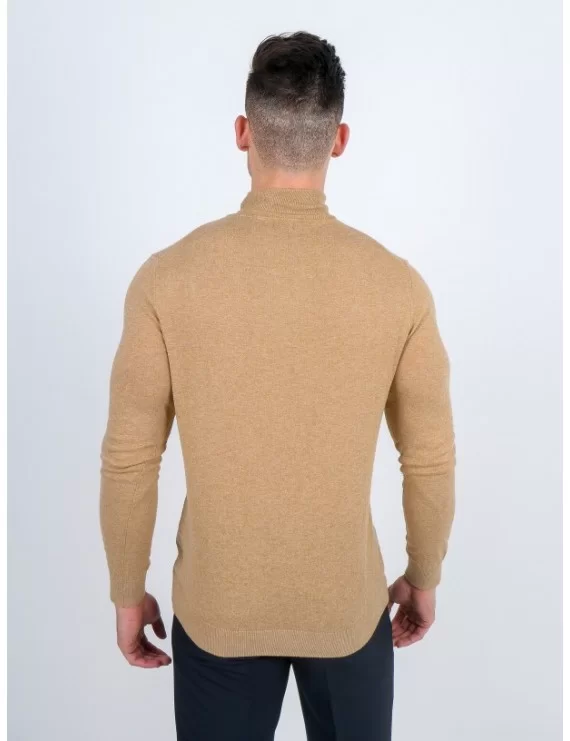 CAMISOLA DE GOLA ALTA