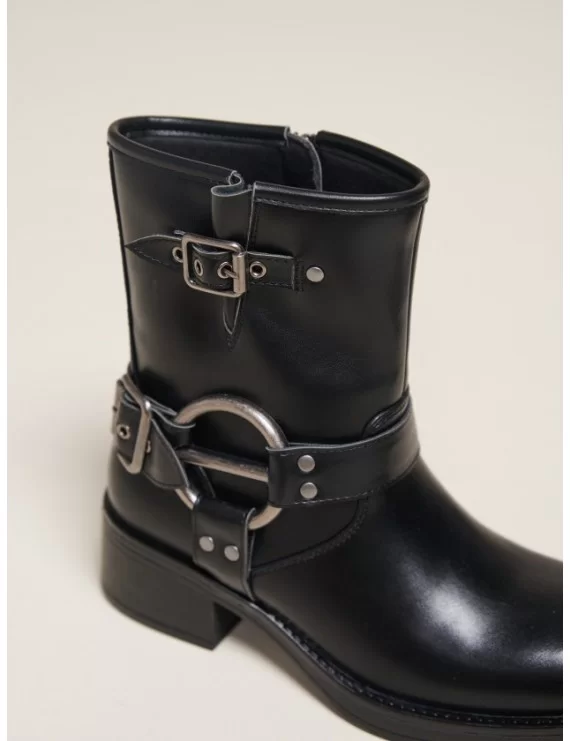 BOTAS C/FIVELA