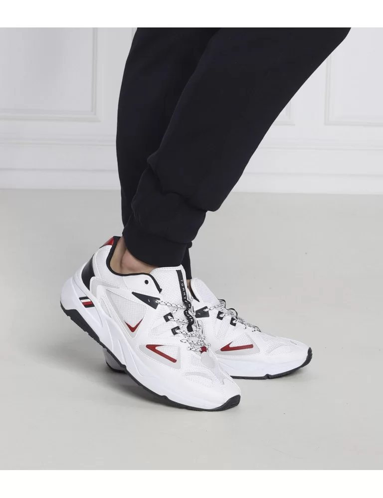 TENIS