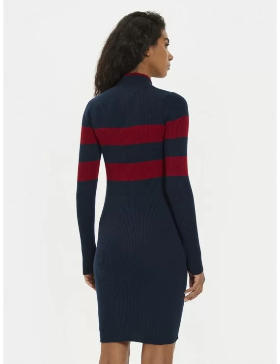 VESTIDO DE MALHA