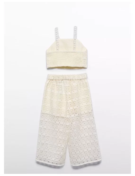 CONJUNTO TOP E CALÇAS DE CROCHÉ