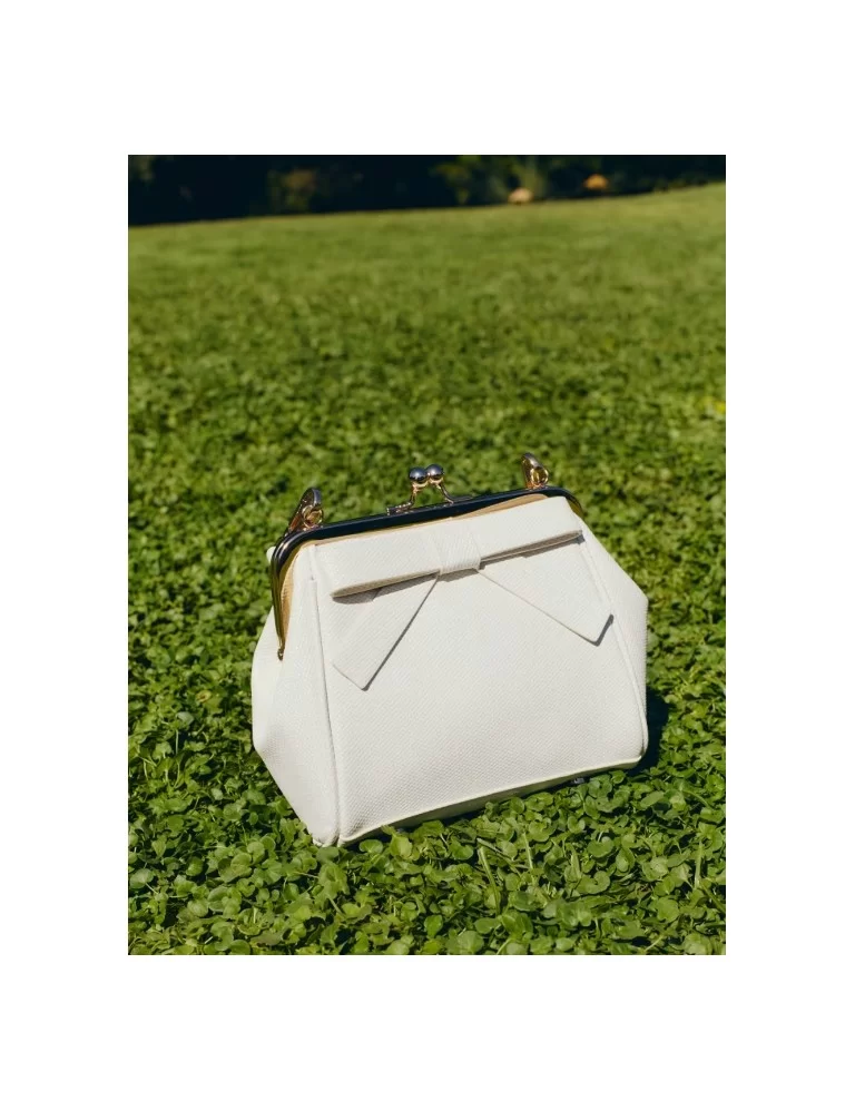 BOLSA TEXTURADA COM LAÇO