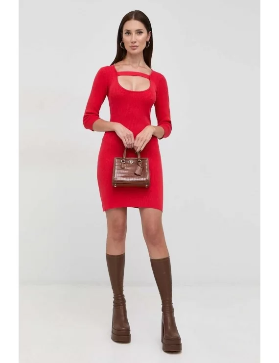 VESTIDO DE MALHA COM DECOTE