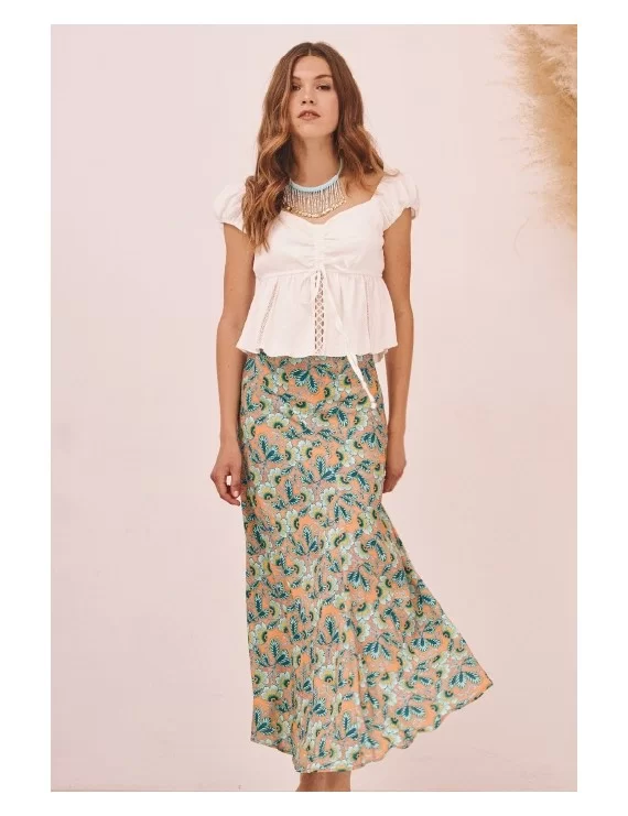 BLUSA COM LAÇO
