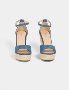 SANDÁLIAS JEANS COM PLATAFORMA
