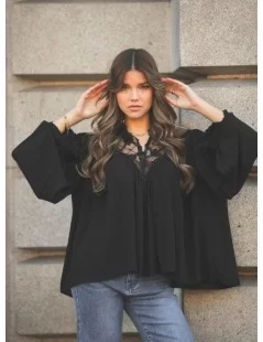 BLUSA RENDADA