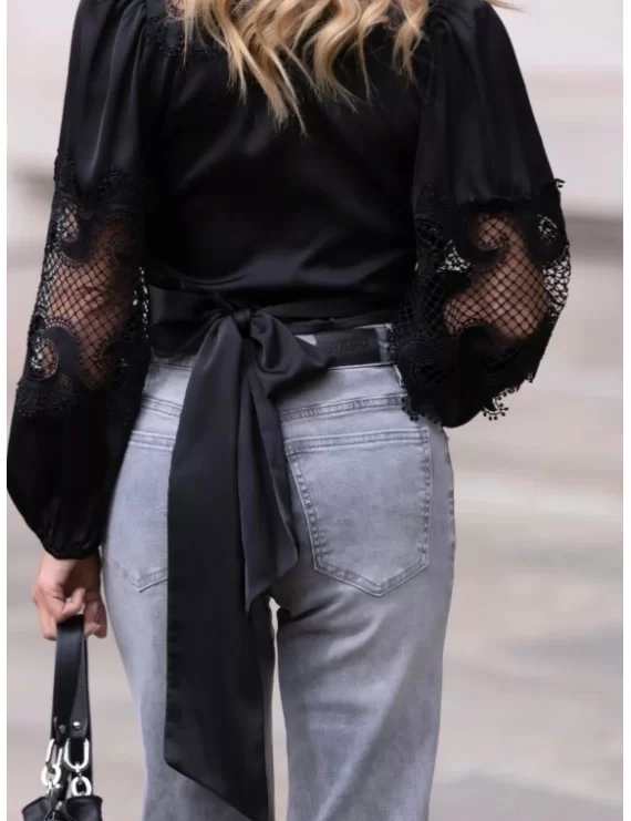 BLUSA DE CETIM
