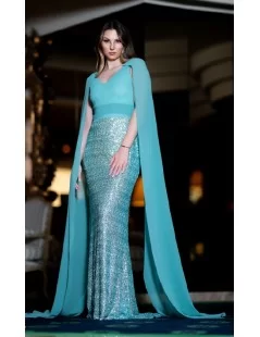 VESTIDO LONGO COM LANTEJOULAS