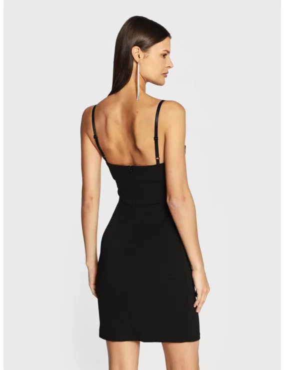 VESTIDO CURTO COM BRILHOS