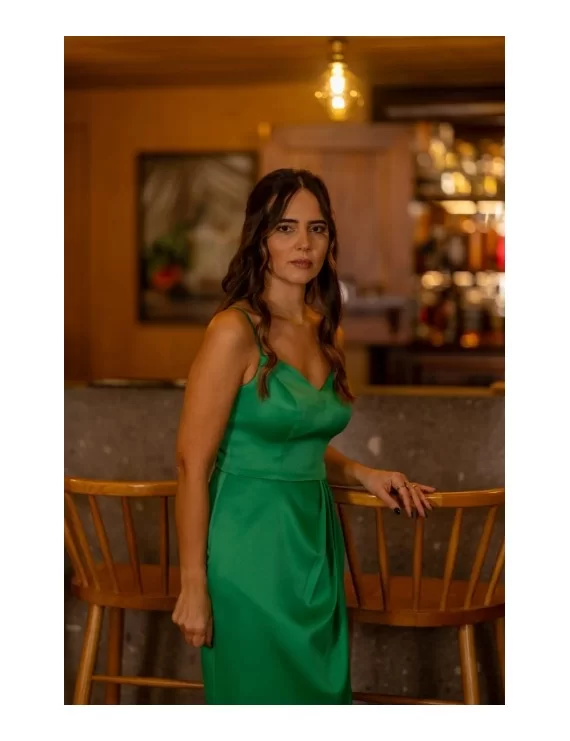 VESTIDO MIDI DE ALÇAS