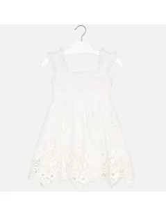 VESTIDO COM BORDADO