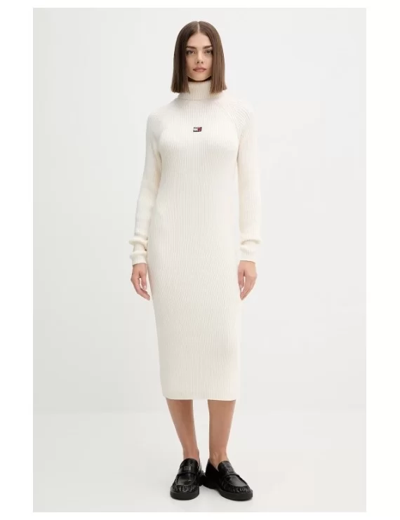 VESTIDO DE MALHA COM GOLA ALTA