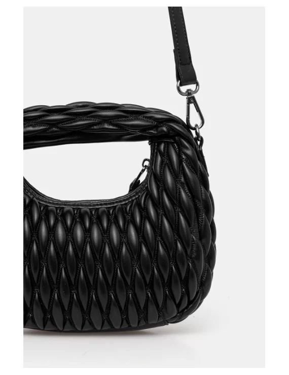 BOLSA DE MÃO COM EFEITO ACOLCHOADO