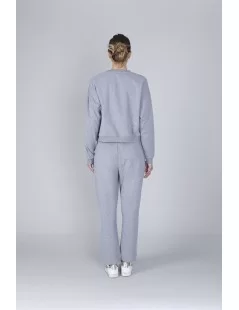 CAMISOLA DE MALHA COM APLICAÇÕES