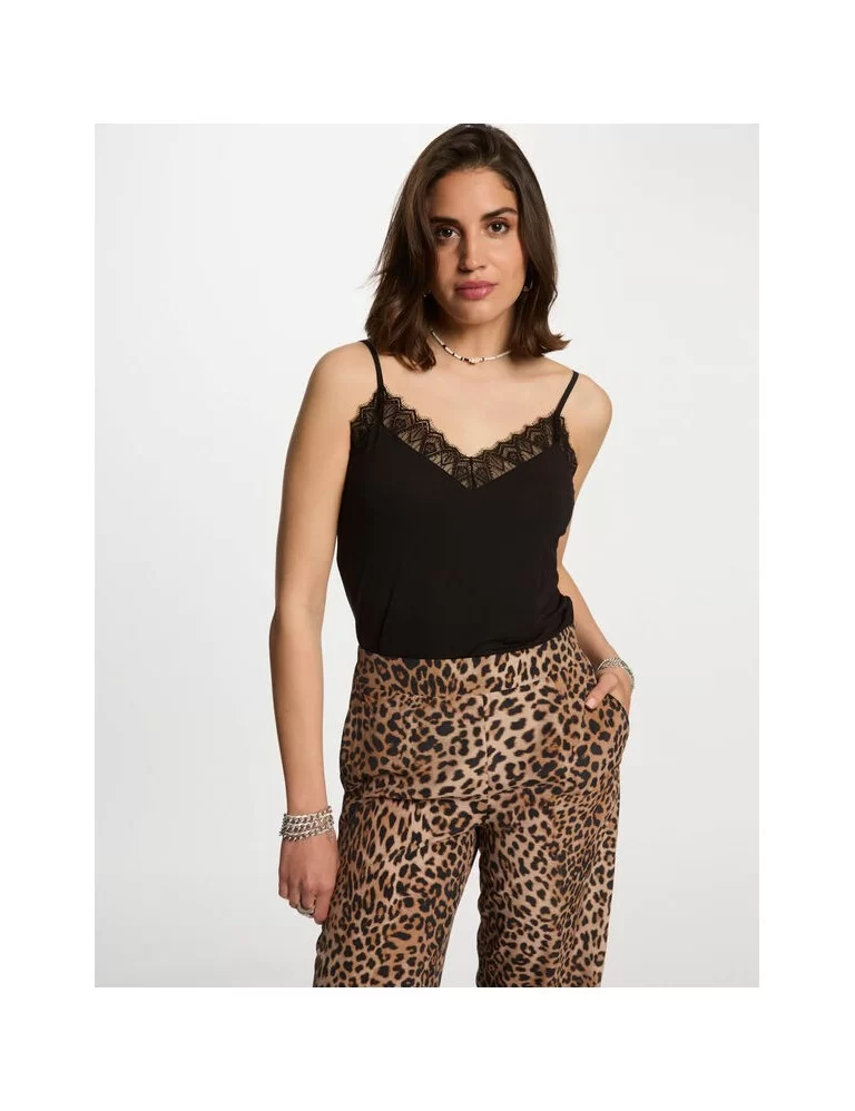 TOP DE ALÇAS COM RENDA