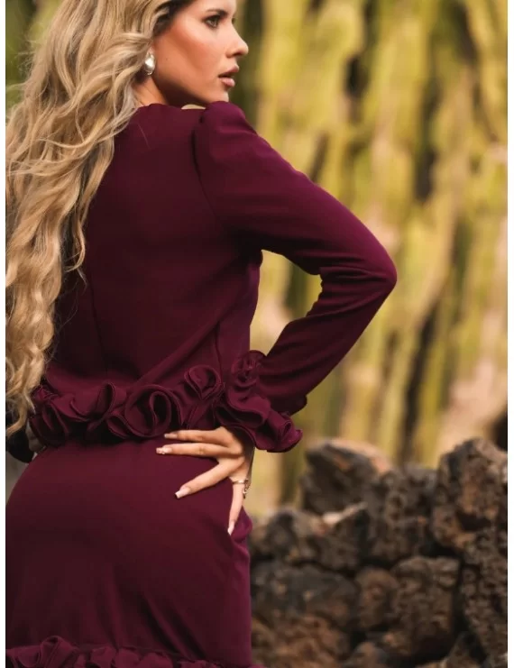 CONJUNTO CAMISOLA E SAIA