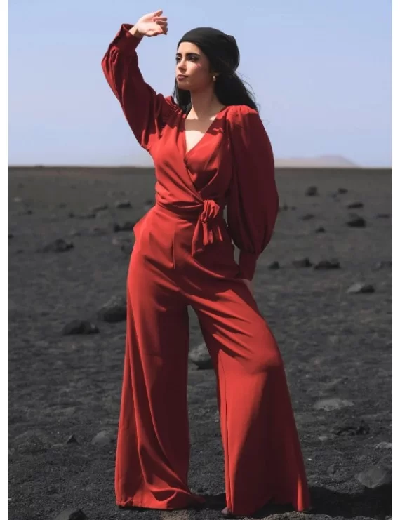 CONJUNTO BLUSA E CALÇAS