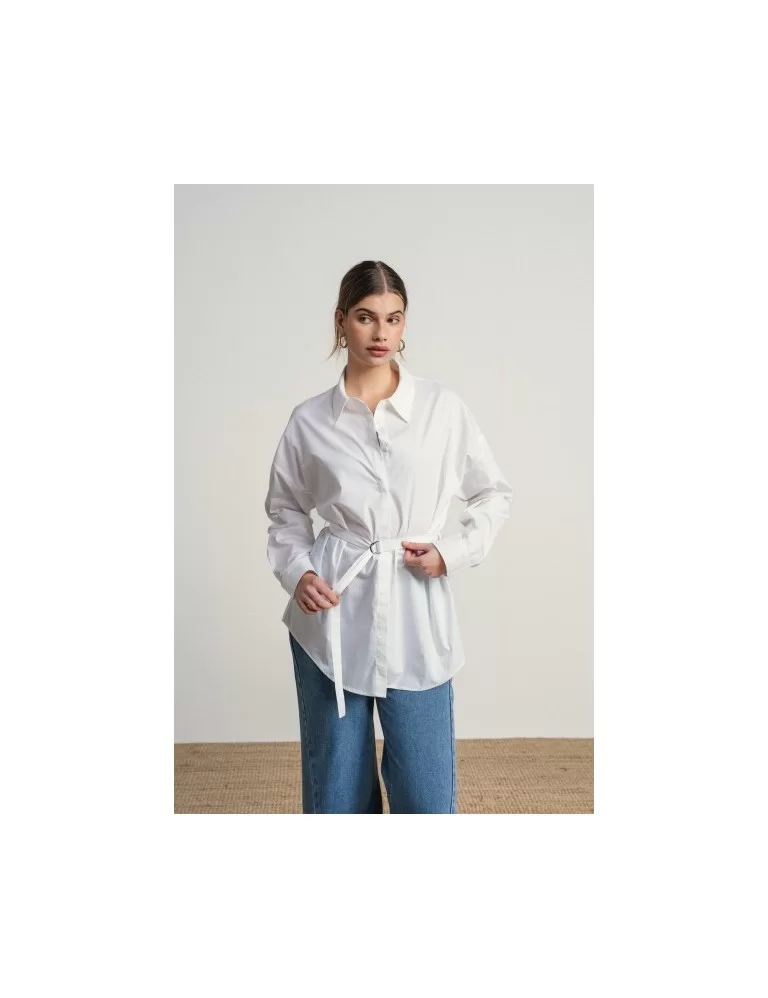 BLUSA COM CINTO