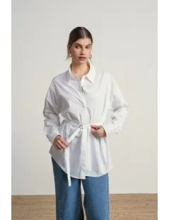 BLUSA COM CINTO