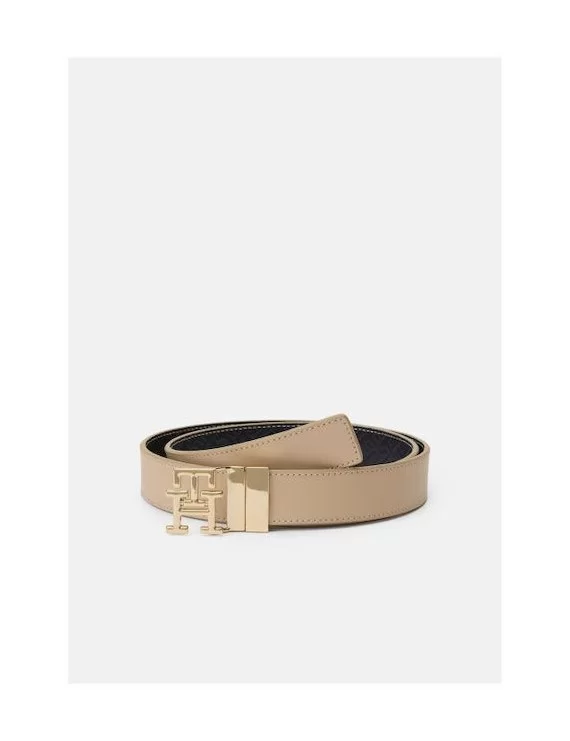 CINTO COM DETALHE DOURADO