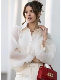 BLUSA COM MANGAS ABALOADAS