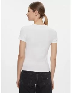 T-SHIRT SLIM FIT