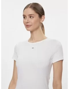 T-SHIRT SLIM FIT