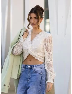 BLUSA CURTA RENDADA