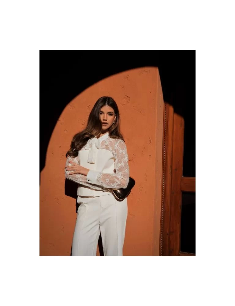 BLUSA RENDADA