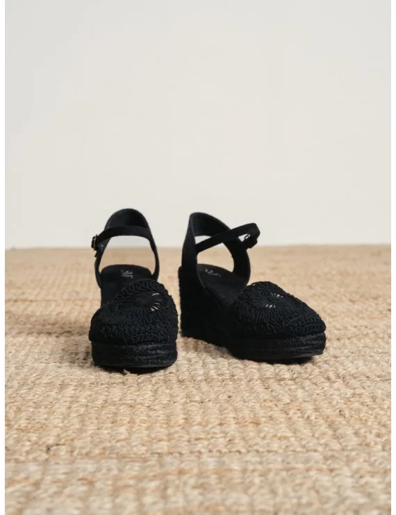 SANDÁLIA EM CROCHET