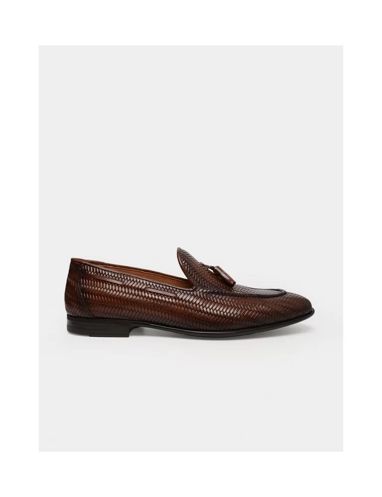MOCASSIM DE PELE COM BERLOQUE