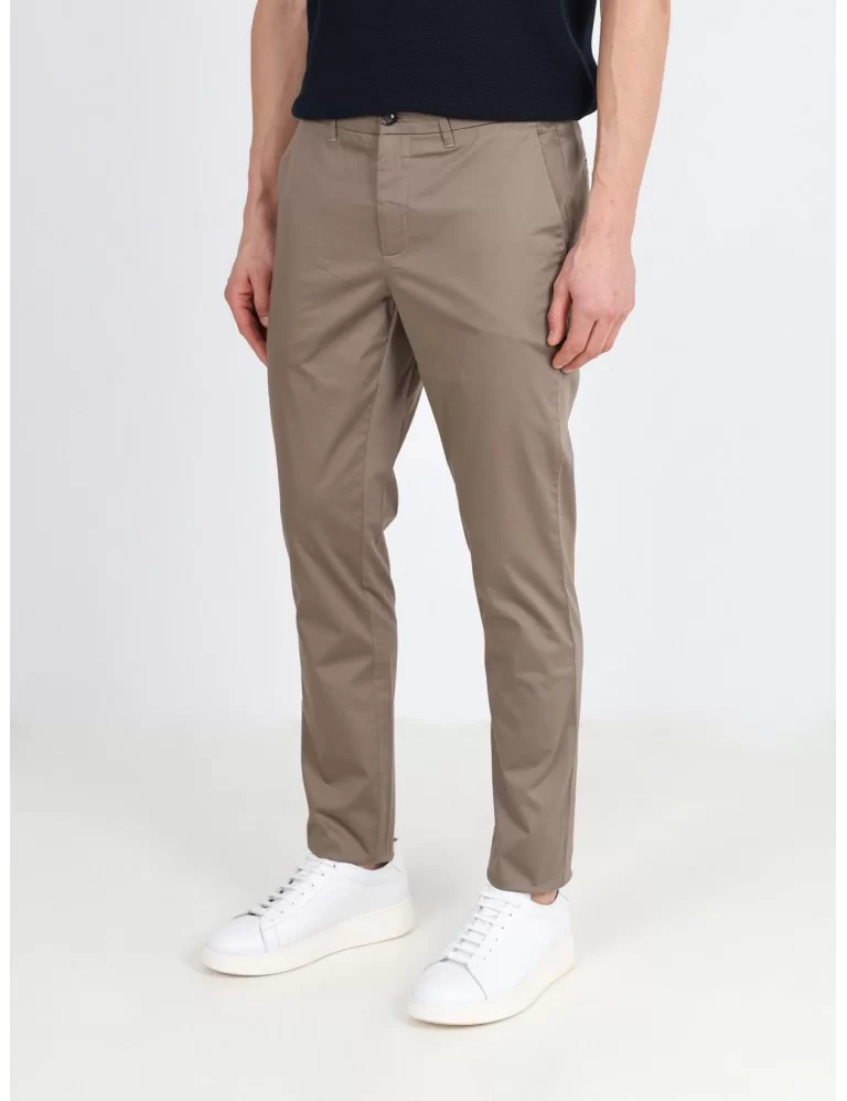 CALÇA CHINO