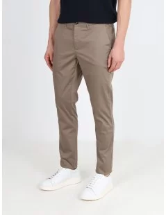 CALÇA CHINO