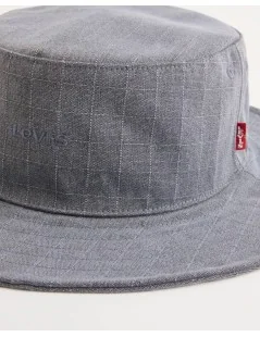 CHAPÉU COM CORDÃO